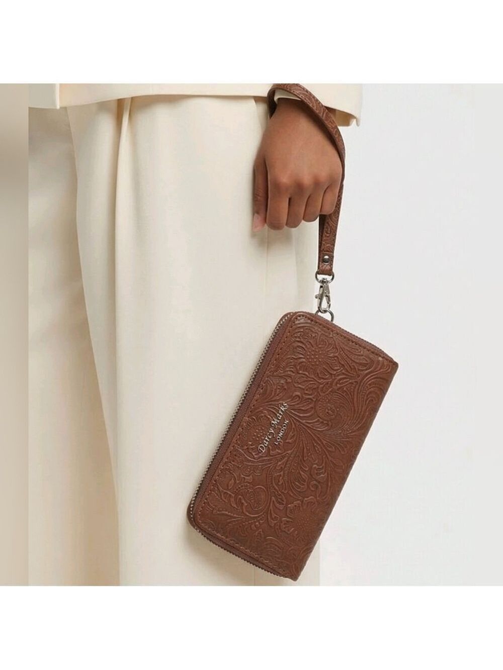 Darcy Marks Brown Leather Wristlet Clutch #PUR8